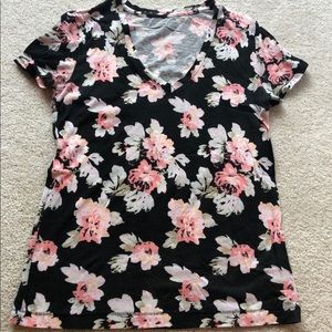 Urban Outfitters BDG Black V-Neck T-Shirt with 🌸